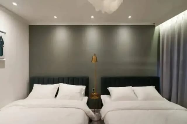 雲弘大旅居｜近弘大入口站 京義線林蔭道-Room 1-2