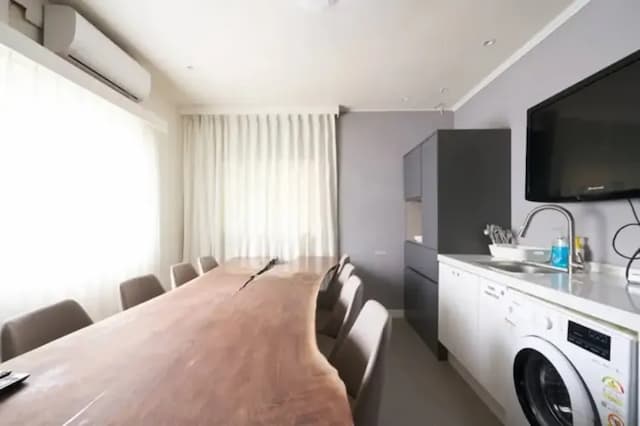 雲弘大旅居｜近弘大入口站 京義線林蔭道-Room 2-6