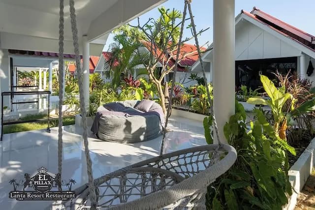 EL PILLAX LANTA RESORT-Deluxe Room (Room only)-6