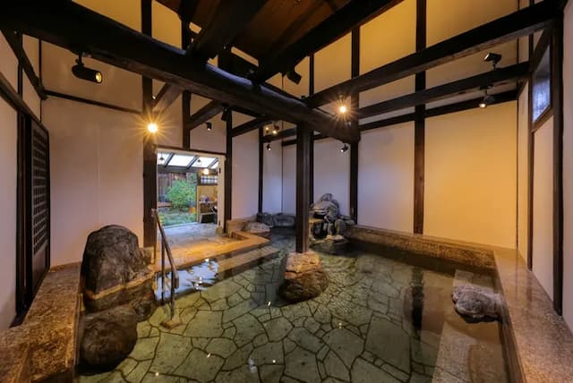 飛驒高山 本陣平野屋 別館｜高山站徒歩10分/三町古建築保存區徒步3分/免費車站接送服務-河側日式房【不挑房】-5