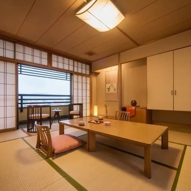 飛驒高山 本陣平野屋 別館｜高山站徒歩10分/三町古建築保存區徒步3分/免費車站接送服務-城市側日式房【不挑房】-3