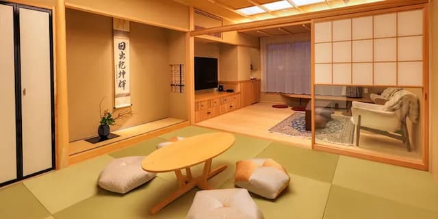 飛驒高山 本陣平野屋 花兆庵｜高山站徒歩10分/三町古建築保存區徒步3分/免費車站接送服務-坐｜附檜風呂、按摩椅【不挑房】-2