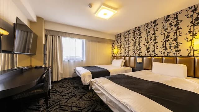 APA飯店 小松 | 小松站車程3分-雙床房【不挑房】-1