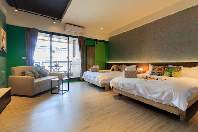 布克伍旅店-格林四人房-1