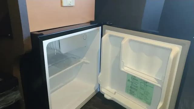 refrigerator