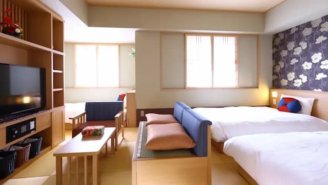 [Non-smoking] Superior Triple 35.3 sqm Serta bed (100 & times; 195/120 & times; 195 & times; 2)