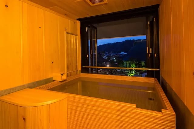 料亭旅館　八ツ三館-観月楼　ゆとろぎ-6