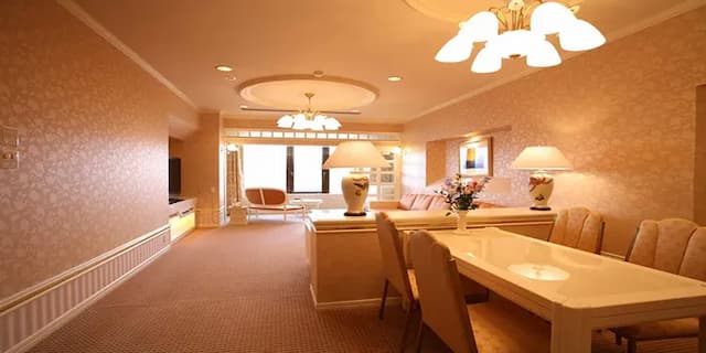 高山綠色飯店｜高山站徒歩6分/飛驒之里開車5分-本館｜皇家套房附露天浴池特別洋室【不挑房】-1