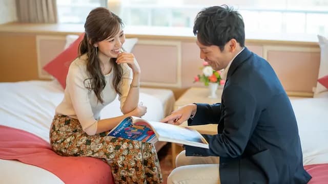 [Image of how to spend the guest room]