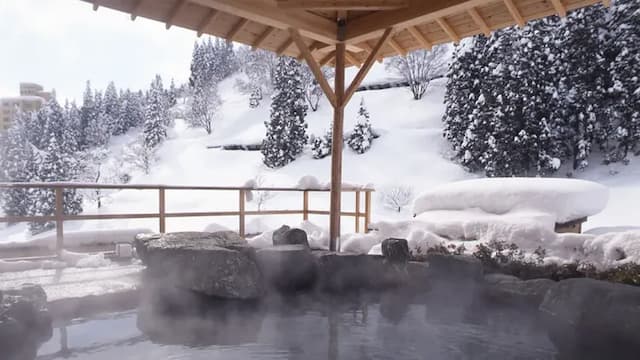越後湯沢温泉　水が織りなす越後の宿　双葉-露天風呂付客室-5
