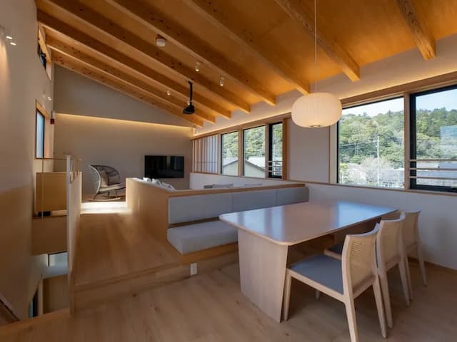 【離れ】ダイニング／リビングとひとつづきのゆとりある空間