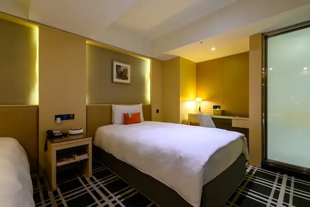 悅樂旅店-台中文心-活力雙人房 兩小床 【不可取消】-6