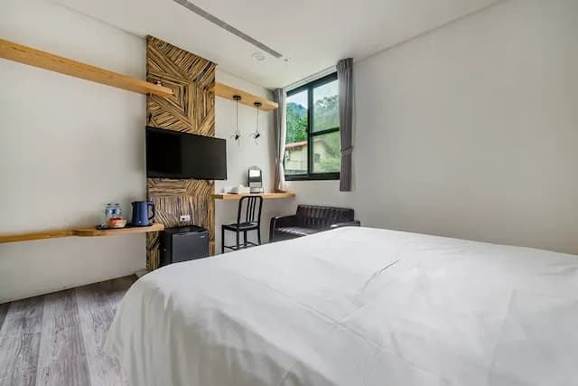 Han Yan Hill Hotel-Deluxe Double Room-3