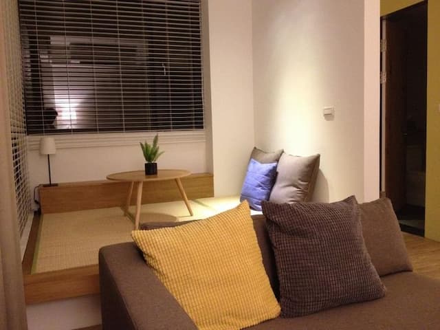 Tall House-River View Suite-6