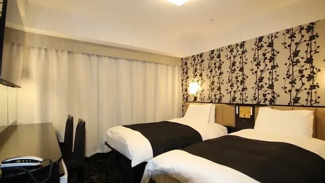 APA飯店 富山站前 | 富山站徒步8分/富山城址公園開車6分-雙床房【不挑房】-1