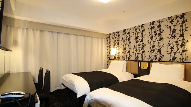 APA飯店 富山站前 | 富山站徒步8分/富山城址公園開車6分-雙床房【不挑房】-1