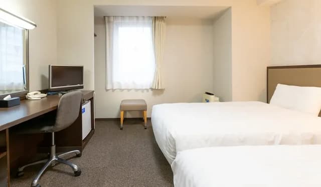 康福飯店 富山｜富山站徒歩3分/富岩運河環水公園開車4分-經濟雙床房【不挑房】-2