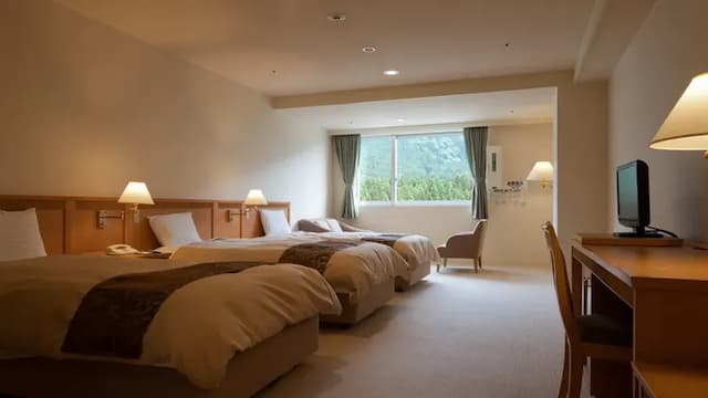 森之風立山飯店｜立山站開車7分/方便至立山黑部-西式三人房【不挑房】-1