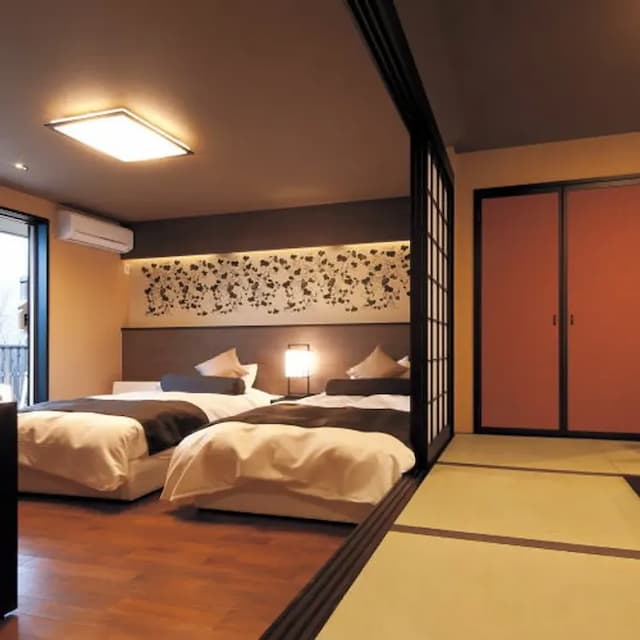 Please enjoy the rooms that are adjacent to Japanese-style and Western-style rooms.