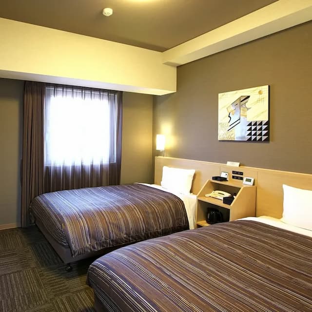 富山交流道口路線飯店｜富山站開車15分/富山機場開車10分-雙床房【不挑房】-1