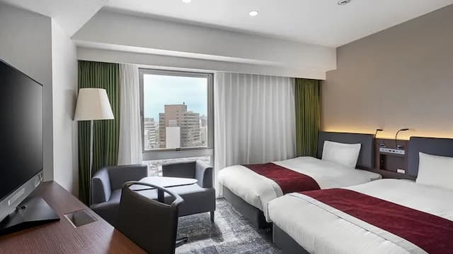 大和ROYNET飯店 富山站前｜富山站徒歩3分/富山城址公園徒步9分-轉角雙床房【不挑房】-1