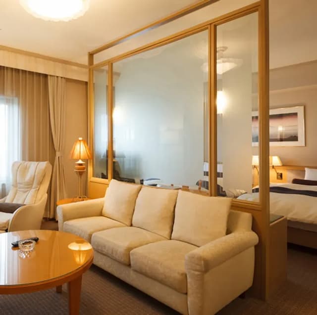 A higher-grade room of 44 square meters