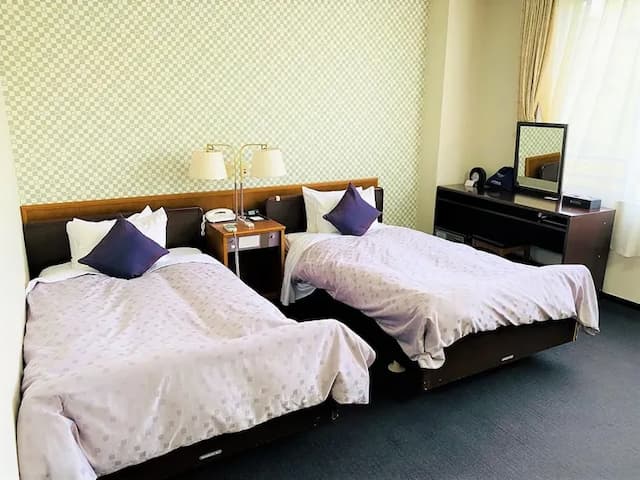 [Universal room/Japanese modern Japanese-Western room] 25 square meters