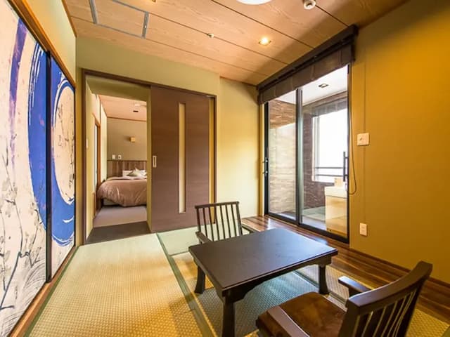 [Room with open-air bath] Japanese modern junior suite "40 square meters" smoking