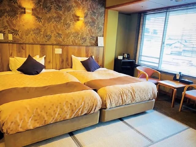 加賀山代LiVEMAX飯店 | 加賀溫泉站開車12分鐘-日式現代Jr塌塌米套房【不挑房】-1