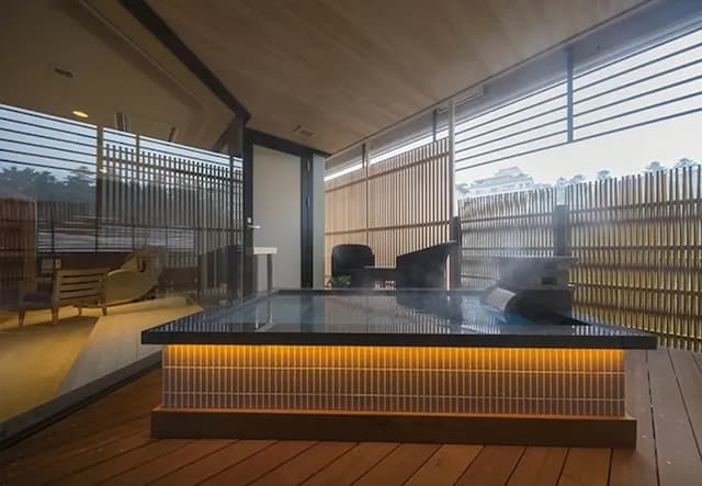 Tachibana Shikitei-～Bengara～Premium Japanese-Western style room with open-air bath【Smoking】 [Premium] [Japanese-western room] [Non-smoking] [Garden view]-8