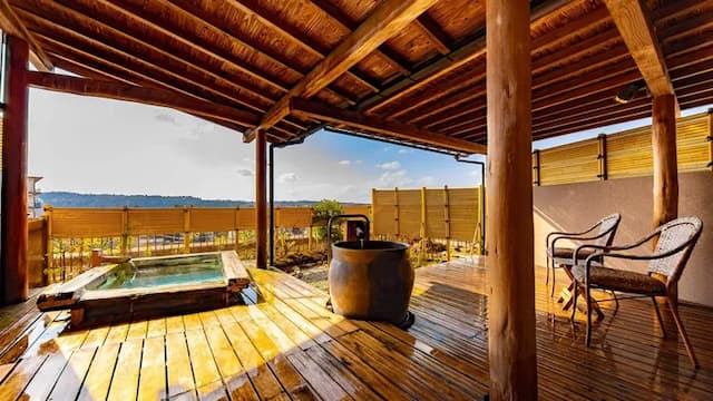 温泉めい想倶楽部　富士屋旅館-【檜と銀彩壺の露天風呂二つ客室】テラス付-9