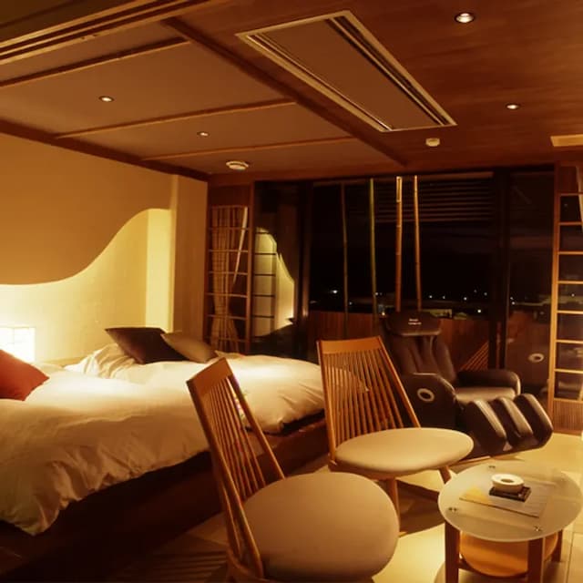 Wisteria wing guest room with open-air bath A type