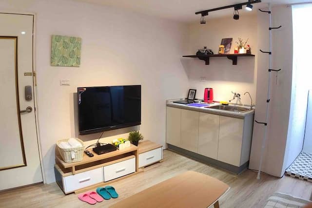 Tainan house-HC Double room, one double bed-5