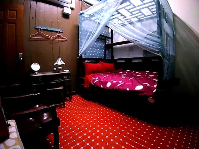 小艾人文工坊-雙人廳後房(雙人間-帶共用浴室)-1