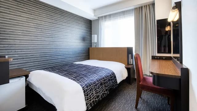 APA飯店 丸龜站前大通 |  丸龜站步行 7 分鐘-雙人房【不挑房】-1