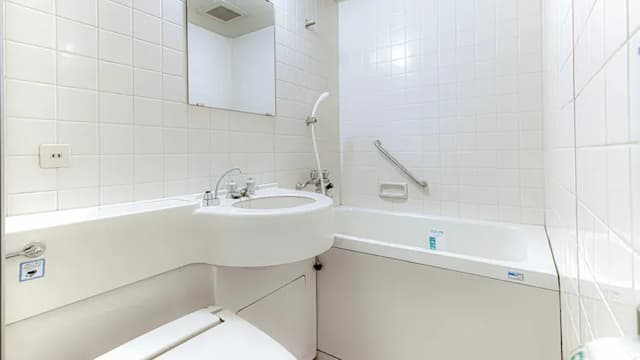 APA飯店 丸龜站前大通 |  丸龜站步行 7 分鐘-雙床房【不挑房】-6