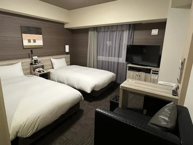 Hotel Route Inn Takamatsu Yashima-Standard Twin Room Smoking-1