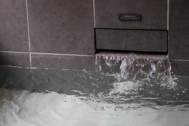 【温泉】客室専用、天然温泉風呂