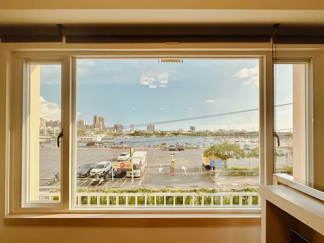 運河十六 海港景觀旅宿-港景套房A-2