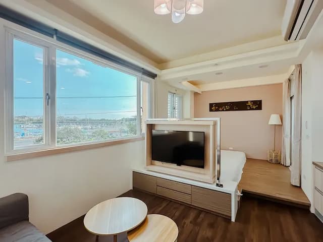 運河十六 海港景觀旅宿-港景套房A-11