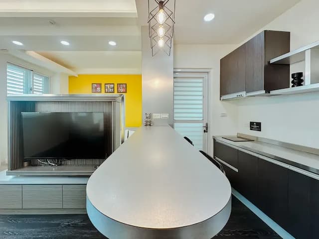 運河十六 海港景觀旅宿-港景套房B-14