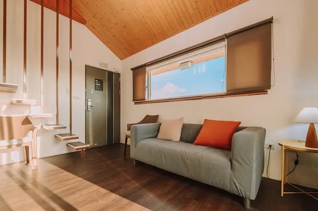 運河十六 海港景觀旅宿-港景套房C-10