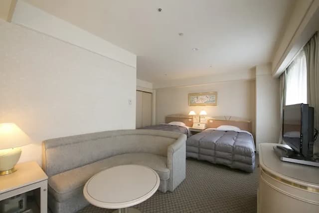 德島華盛頓廣場飯店｜德島站徒步15分/阿波舞會館徒步5分-豪華雙床房【不挑房】-1