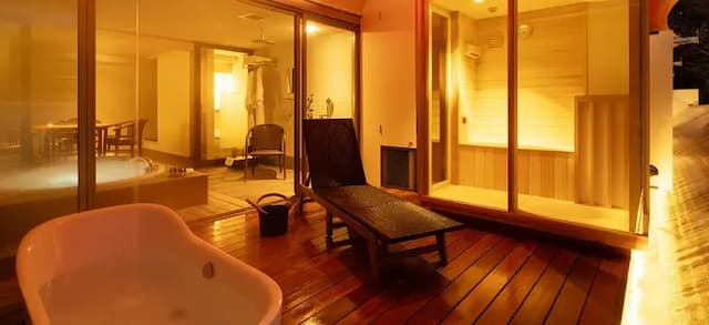 リゾートホテル　モアナコースト-離れヴィラメゾネット[ツイン]【半露天風呂・プライベートサウナ・水風呂付き】-3