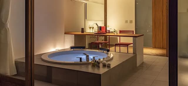 リゾートホテル　モアナコースト-離れヴィラメゾネット[キング]【半露天風呂・プライベートサウナ・水風呂付き】-2