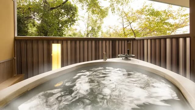 ◆Natural hot spring ◆With boat-shaped open-air bath [Japanese-style room]