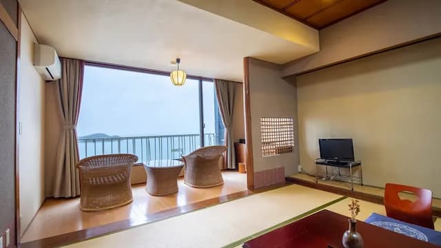 天空飯店 海廬 | 東庄港開車7分-海景DX10張榻榻米【不挑房】-5