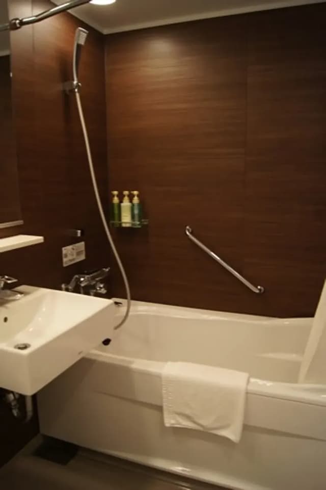 珍珠花園酒店 | JR高松站乘計程車約 8 分鐘-本館 雙床房【不挑房】-2