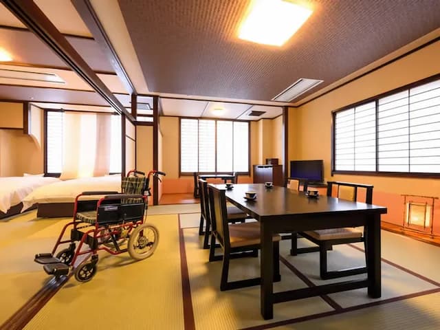 小野川温泉　鈴の宿　登府屋旅館-バリアフリー特別室「三軒長屋」-1