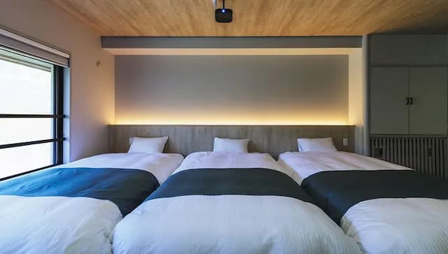 [Example of superior modern] 2022 renewal. REIZAN type. Room with projector.